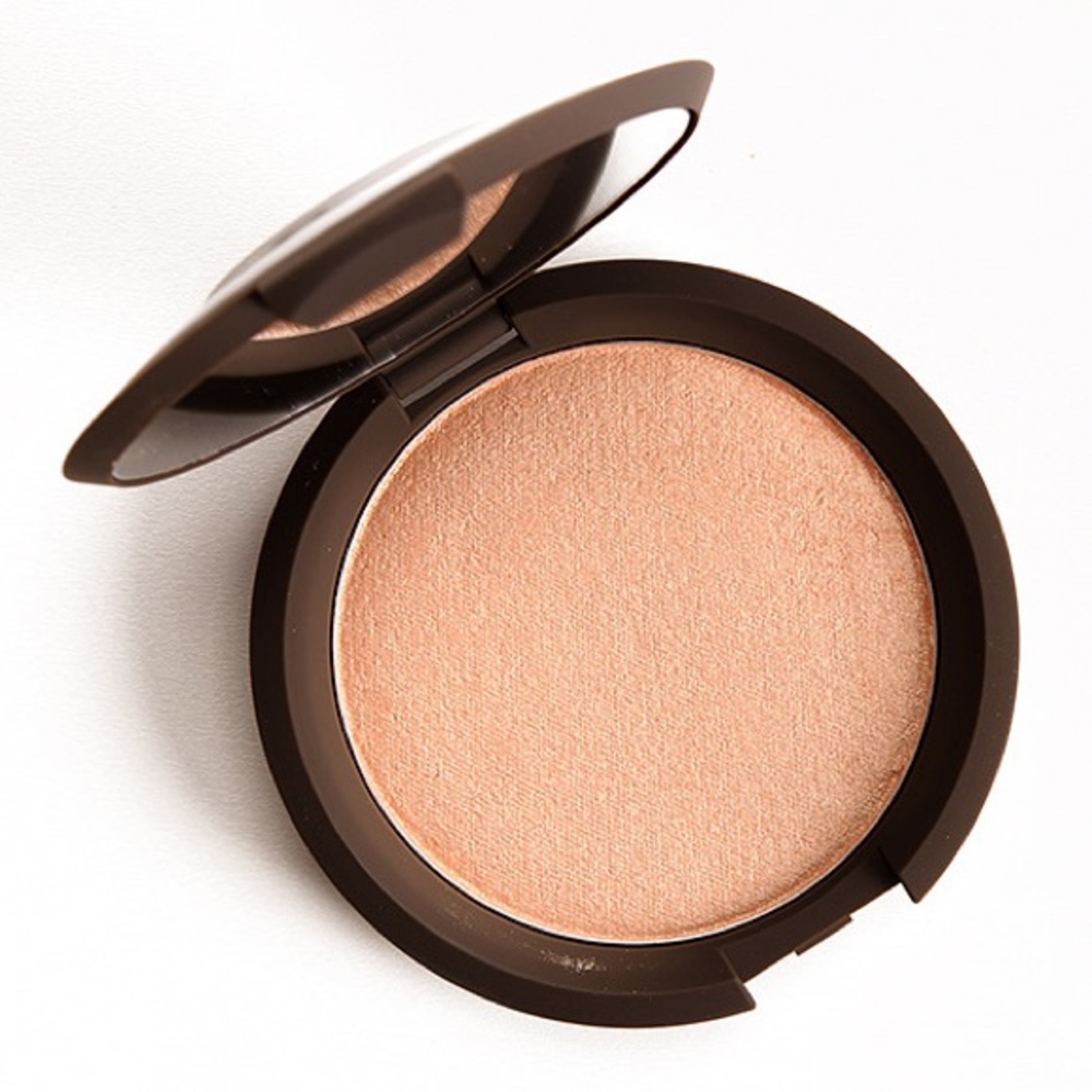 Becca Champagne Pop NIB